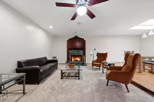 9037 N Arroya Grande Dr, Phoenix, AZ 85028 - Photo 4