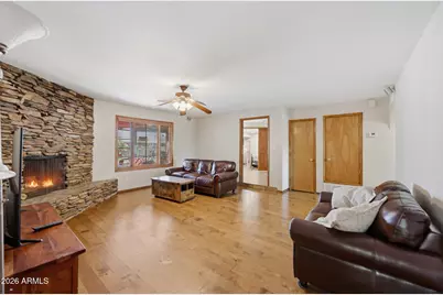 9037 N Arroya Grande Drive, Phoenix, AZ 85028 - Photo 18