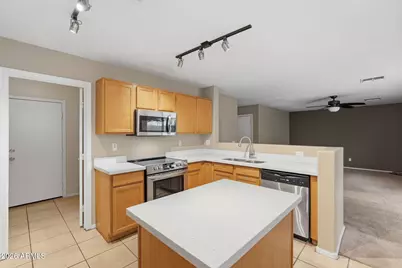 1704 E Renegade Trail, San Tan Valley, AZ 85143 - Photo 10