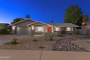3122 E Sierra St, Phoenix, AZ 85028 - Photo 2