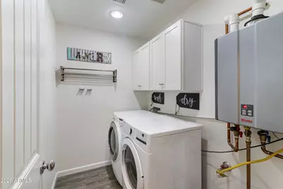 4014 N 81st Street, Scottsdale, AZ 85251 - Photo 10