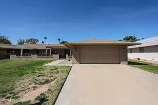 9726 W Shasta Dr, Sun City, AZ 85351 - Photo 1