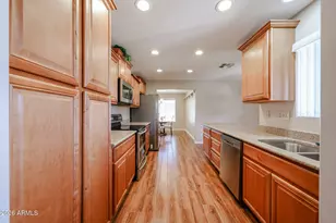 9726 W Shasta Dr, Sun City, AZ 85351 - Photo 10