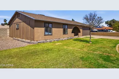 8652 W Heatherbrae Drive, Phoenix, AZ 85037 - Photo 42