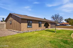 8652 W Heatherbrae Dr, Phoenix, AZ 85037 - Photo 42