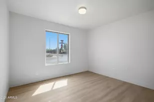 8652 W Heatherbrae Dr, Phoenix, AZ 85037 - Photo 22