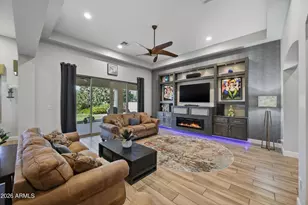 5586 W Rock Ct, San Tan Valley, AZ 85144 - Photo 4
