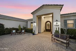 5586 W Rock Ct, San Tan Valley, AZ 85144 - Photo 2