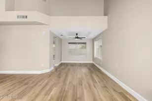 1445 E Countrywalk Ln, Chandler, AZ 85225 - Photo 6