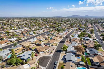 5344 W Mercer Lane, Glendale, AZ 85304 - Photo 6
