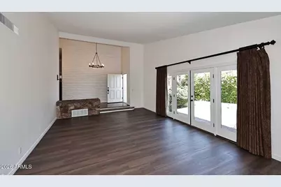 5426 S Lighthouse Lane, Tempe, AZ 85283 - Photo 8