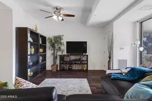 7161 E Rancho Vista Dr, Scottsdale, AZ 85251 - Photo 4