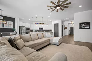 4711 N 212th Dr, Buckeye, AZ 85396 - Photo 6