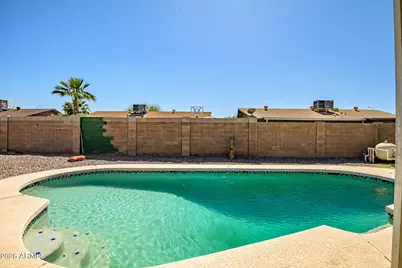 6433 W Catalina Drive, Phoenix, AZ 85033 - Photo 28