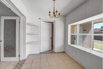 6433 W Catalina Drive, Phoenix, AZ 85033 - Photo 14