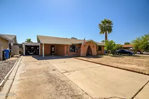 6433 W Catalina Dr, Phoenix, AZ 85033 - Photo 6
