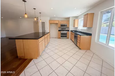 3450 E Columbine Drive, Phoenix, AZ 85032 - Photo 2