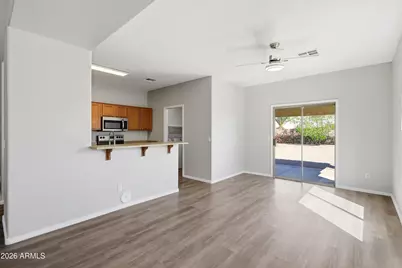 380 E Mountain View Road, San Tan Valley, AZ 85143 - Photo 4