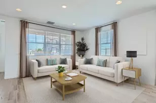 9738 W Verde Ln, Phoenix, AZ 85037 - Photo 8