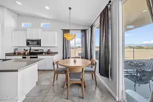 445 S 310th Dr, Buckeye, AZ 85326 - Photo 8