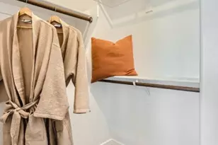 9742 W Verde Ln, Phoenix, AZ 85037 - Photo 12