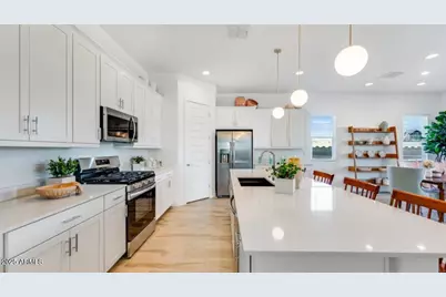 25527 N 149th Avenue, Surprise, AZ 85387 - Photo 4