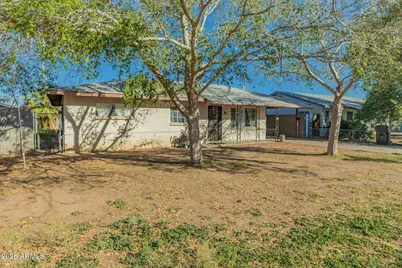 2231 N 28th Street, Phoenix, AZ 85008 - Photo 2