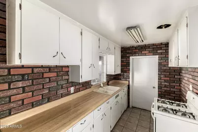 2231 N 28th Street, Phoenix, AZ 85008 - Photo 10