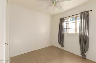 2231 N 28th St, Phoenix, AZ 85008 - Photo 16