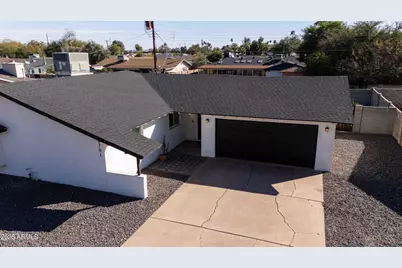 8701 E Chaparral Road, Scottsdale, AZ 85250 - Photo 1