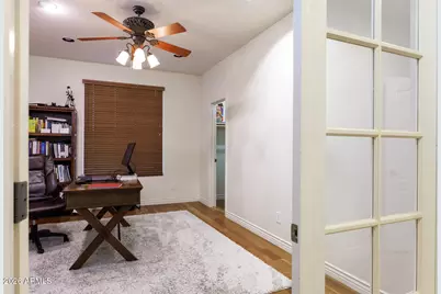 311 W Blue Lagoon Drive, Casa Grande, AZ 85122 - Photo 14