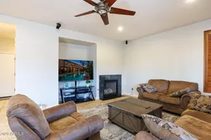 311 W Blue Lagoon Dr, Casa Grande, AZ 85122 - Photo 36