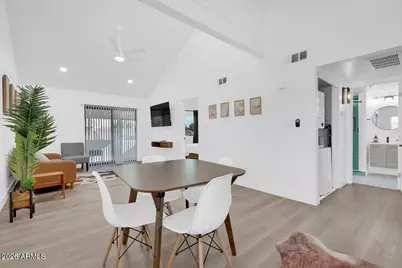 413 E Linda Lane #D, Gilbert, AZ 85234 - Photo 4