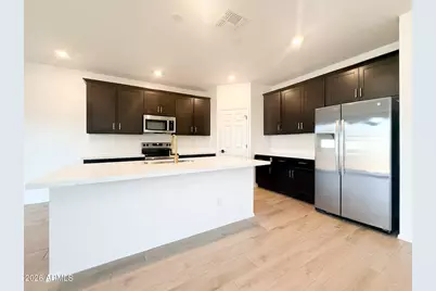 24248 W Bowker Street, Buckeye, AZ 85326 - Photo 2
