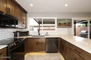 8390 E Solano Dr, Scottsdale, AZ 85250 - Photo 1