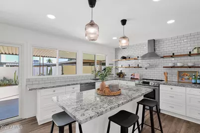 8319 E Vista Drive, Scottsdale, AZ 85250 - Photo 10