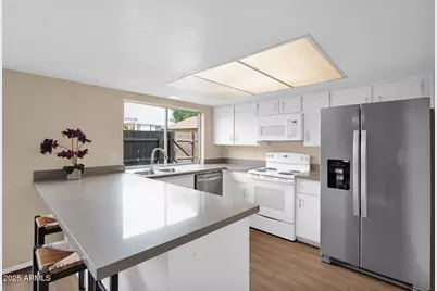 15201 N 25th Drive #11, Phoenix, AZ 85023 - Photo 22