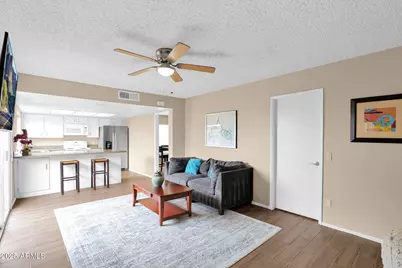 15201 N 25th Drive #11, Phoenix, AZ 85023 - Photo 20