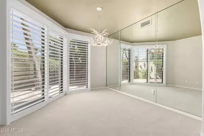 10068 E Cinnabar Avenue, Scottsdale, AZ 85258 - Photo 8