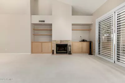 10068 E Cinnabar Avenue, Scottsdale, AZ 85258 - Photo 8