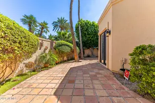 10068 E Cinnabar Ave, Scottsdale, AZ 85258 - Photo 32
