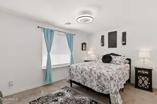 2518 W Desert Vista Trail, Phoenix, AZ 85085 - Photo 16