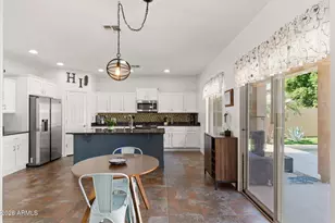 2518 W Desert Vista Trail, Phoenix, AZ 85085 - Photo 10