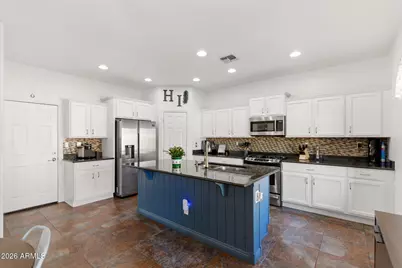 2518 W Desert Vista Trail, Phoenix, AZ 85085 - Photo 8