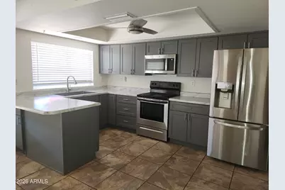 9645 N 63rd Drive, Glendale, AZ 85302 - Photo 6