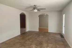 9645 N 63rd Dr, Glendale, AZ 85302 - Photo 10