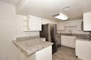 1734 W Tuckey Ln, Phoenix, AZ 85015 - Photo 12