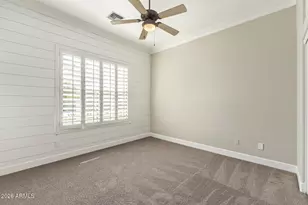 326 W Loma Ln, Phoenix, AZ 85021 - Photo 18