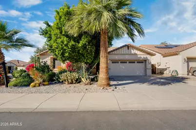 2218 W Magdalena Lane, Phoenix, AZ 85041 - Photo 4