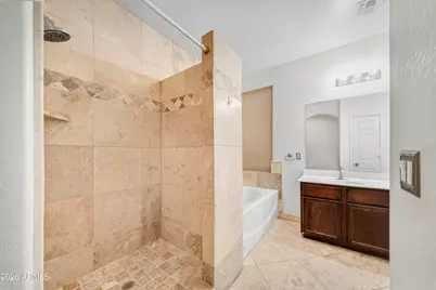 2218 W Magdalena Lane, Phoenix, AZ 85041 - Photo 20